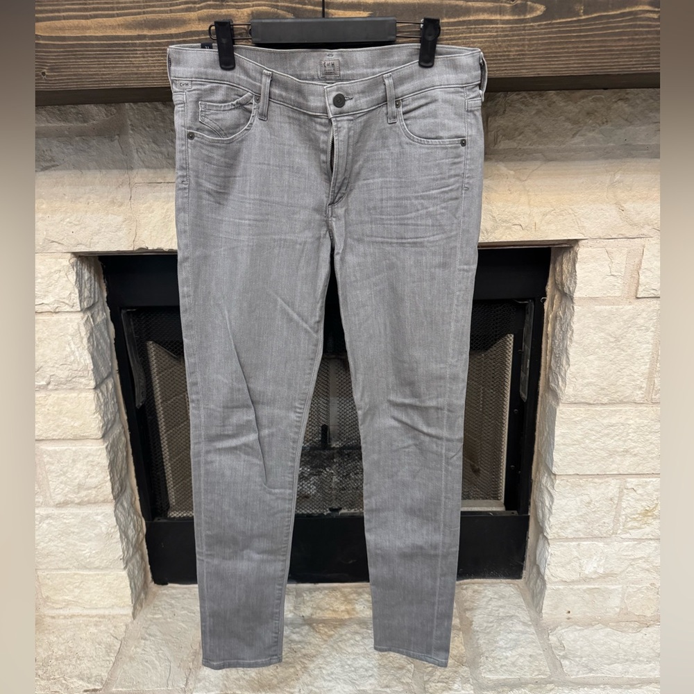 Citizens of Humanity Avedon Ultra Skinny Jeans - Size 31 - Distressed grey